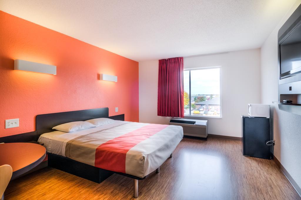 Motel 6 Normal Habitación foto